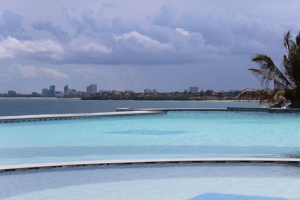 Hotel Golden Tulip Daressalam Exterior foto